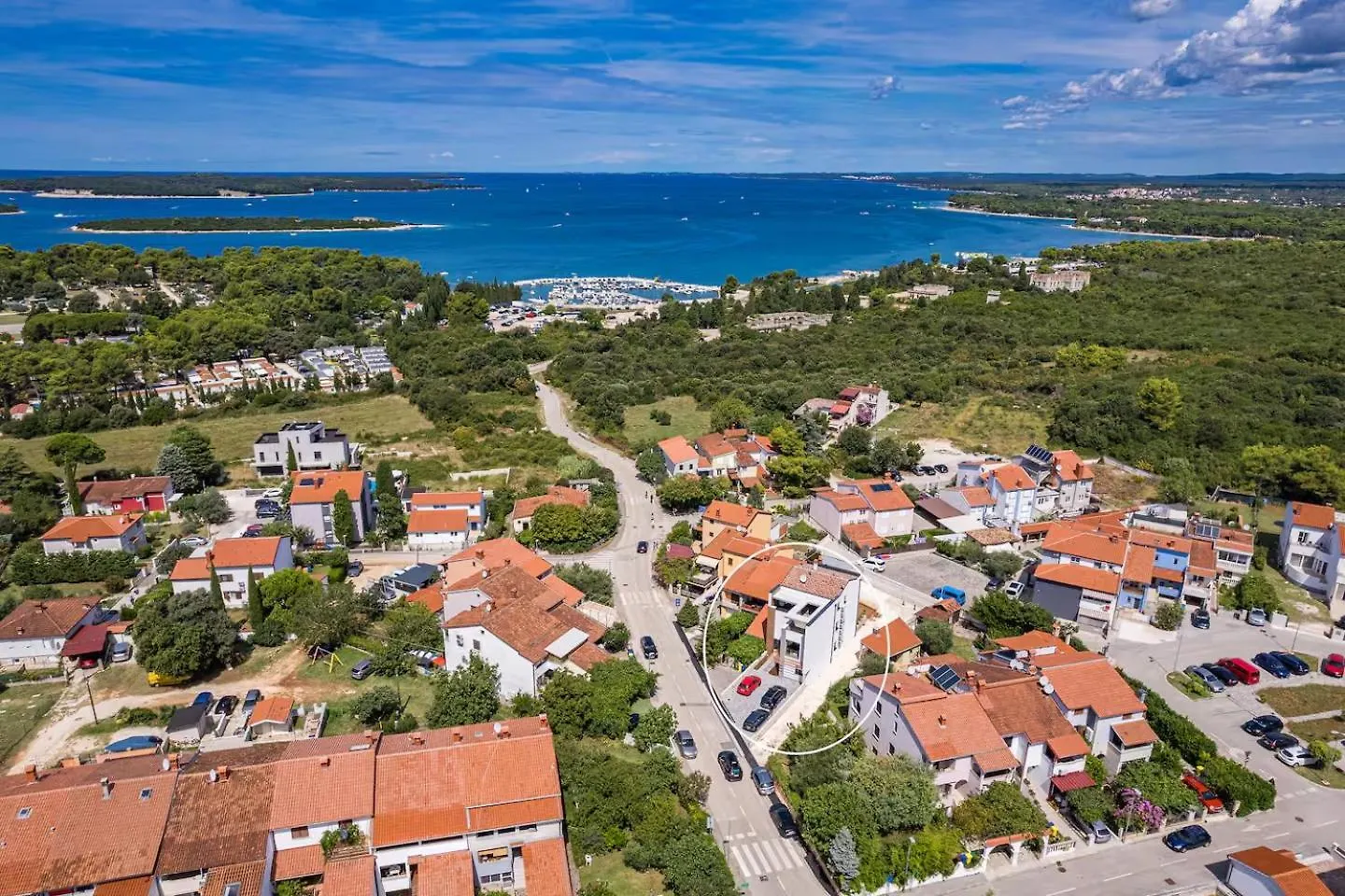 Apartment Eleonora Mare Pula